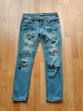 Thrill Light Blue Graphic Skinny Jeans with Prints. Women's Junior Size 3